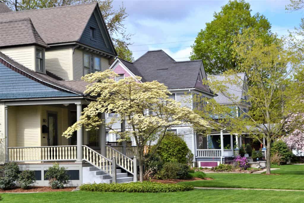 Selling a House With Mold in Virginia: What Sellers Should Know